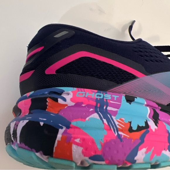 brooks ghost 15 women’s Athletic Shoes Sneakers 10 Wide Blue Pink Purple - Picture 12 of 13